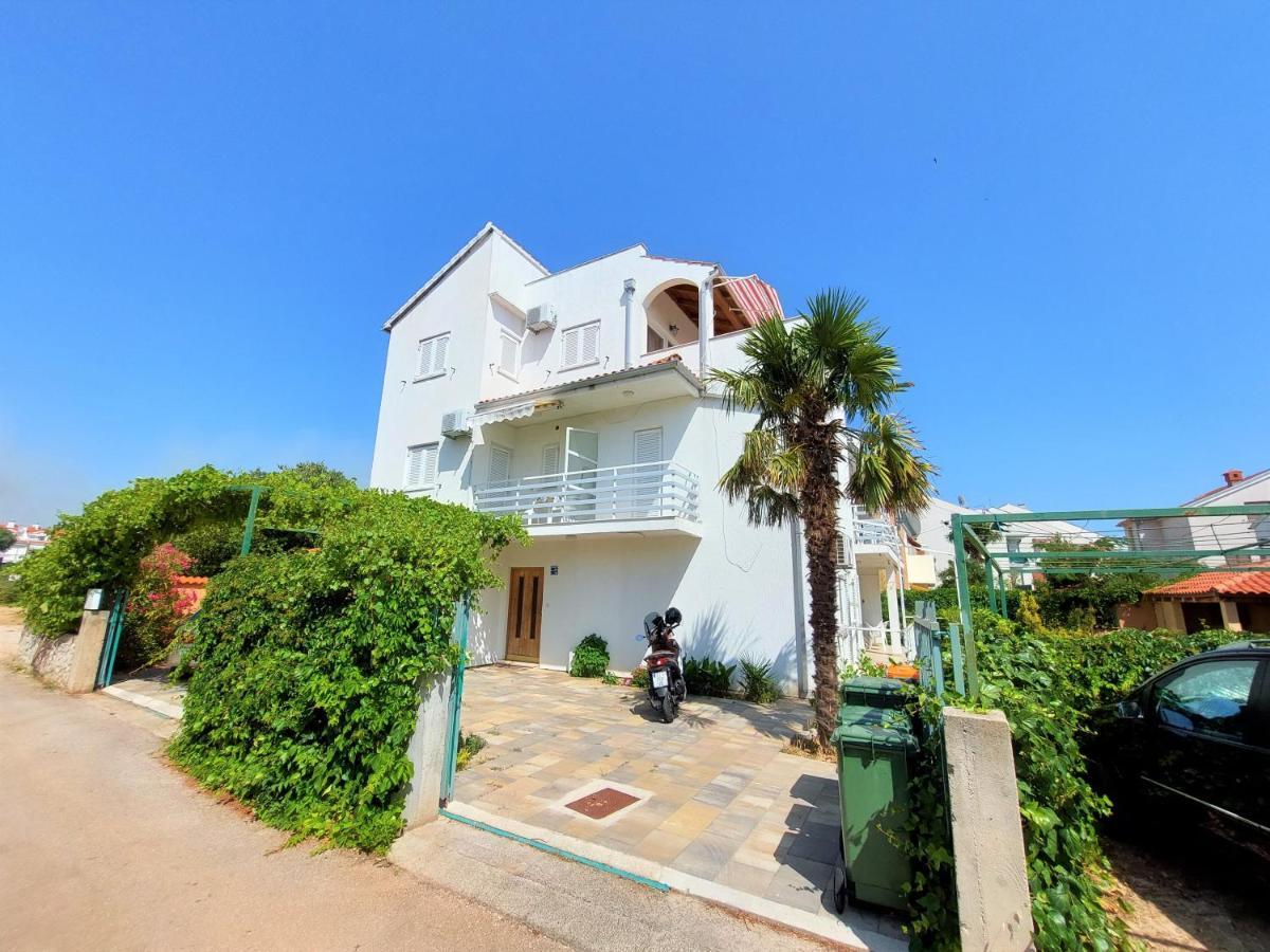 Apartments Neva & Neva Beach House Srima Exteriér fotografie